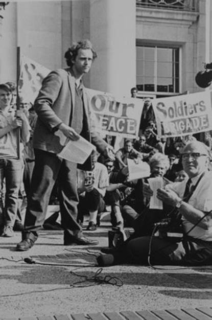 Mario Savio at a free speech protest. By Mjlovas.